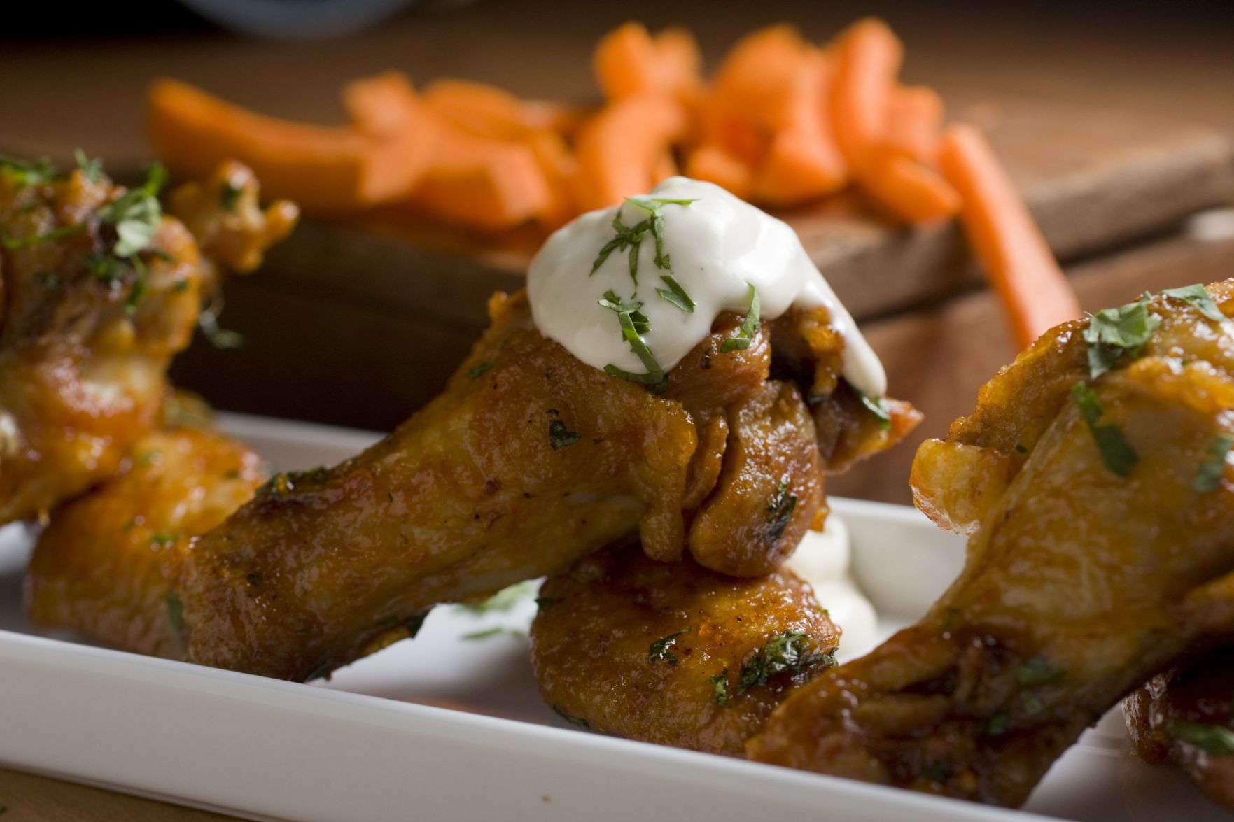 New York: Buffalo chicken wings
